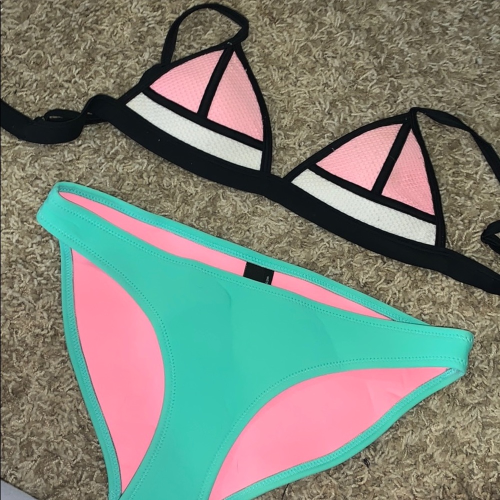 Triangl bikini